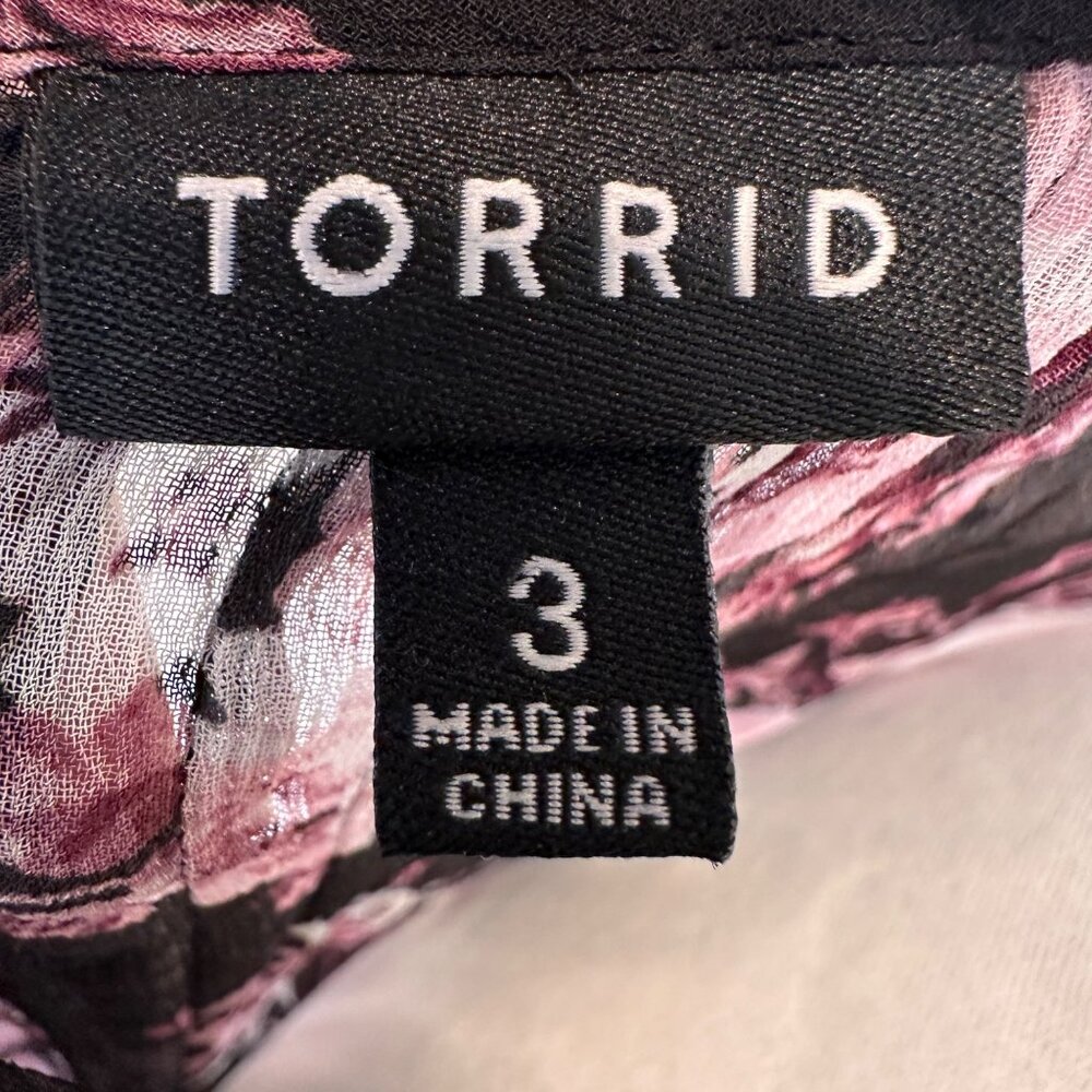 Torrid | 3XL Black Floral Sheer Top Dark Romance Bloomcore Flowers Date Night - Picture 6 of 11